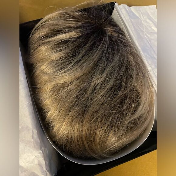 Wig by Paula Young Sheer Satisfaction Spun Gold - Picture 4 of 8